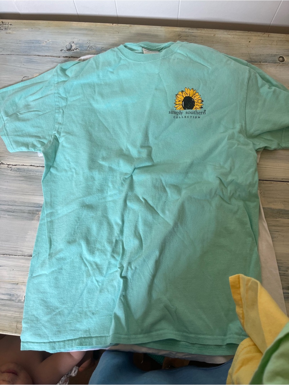 Simply Southern Mint Green Short Sleeve Tee with Sunflower